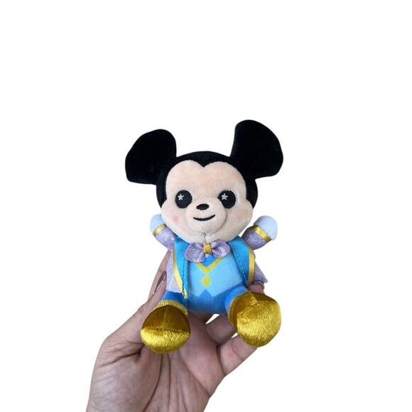 Disney Parks Wishables Walt Disney World 50th Anniversary Plush -‎ Mickey Mouse - Picture 1 of 4
